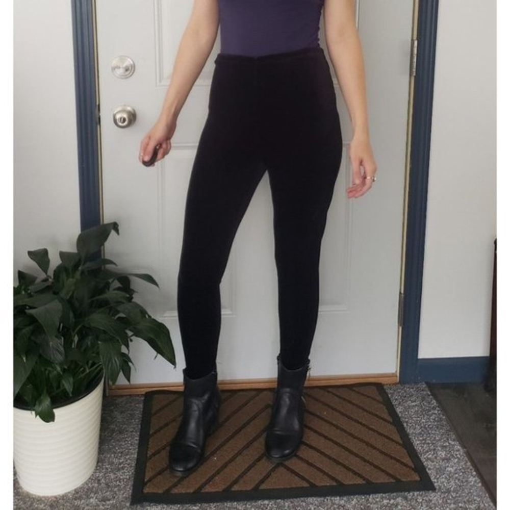 Black‎ Velvet Leggings